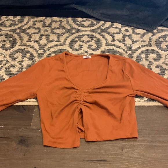 Garage long sleeve - Picture 1 of 1